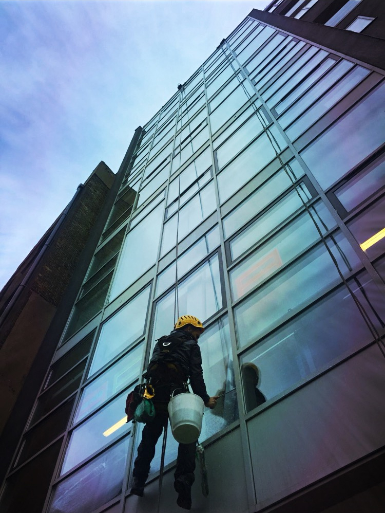 Abseiling Window Cleaning 1