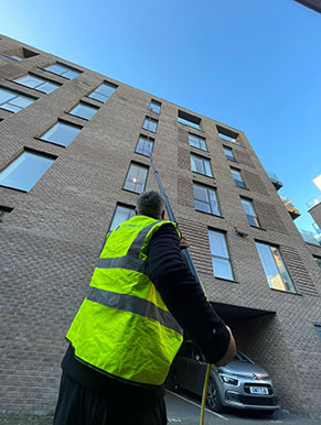 Reach & Wash Pole System